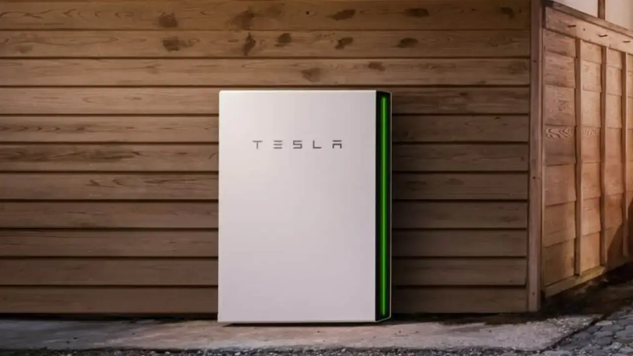 ما هو جدار الطاقة من تسلا Tesla Powerwall ولماذا يعد ثورة في الطاقة النظيفة والاقتصاد الرقمي